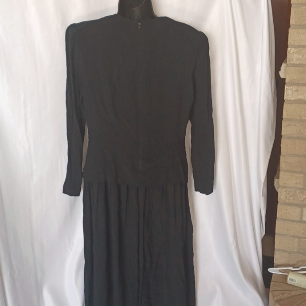 Vintage Karin Stevens Career Dress, black with white/cream embroidery,  sz 12 - Picture 4 of 8